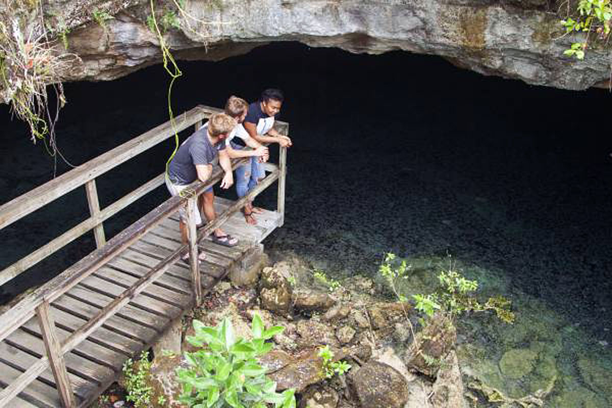 卢卡亚国家公园 Lucayan National Park