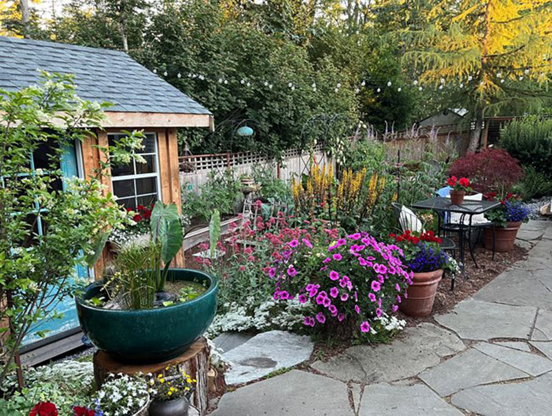 美国华盛顿地区一个私人小花园的创意元素