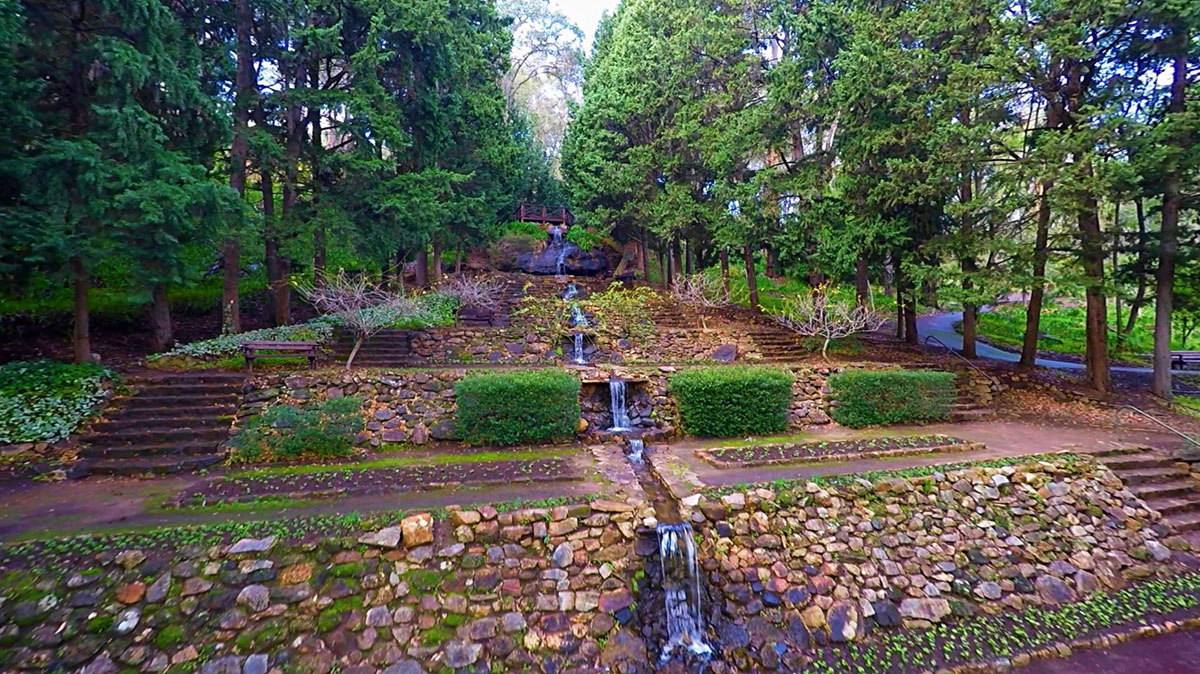 澳大利亚阿拉卢安植物园 Araluen Botanic Park