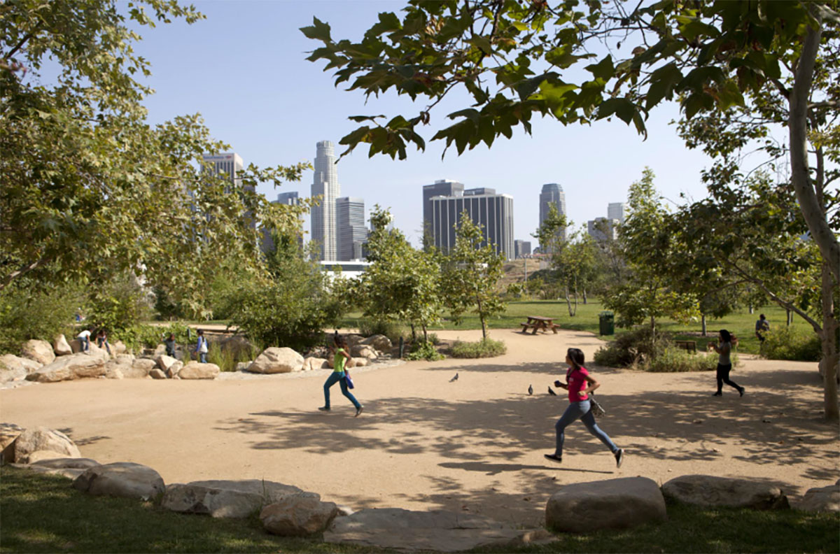 美国洛杉矶维斯塔赫莫萨自然公园