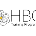 英国历史植物园培训生计划 Historic and Botanic Garden Training Programme (HBGTP) 标识,白色玉兰花 emblem + HBG / Training Programme 黑色 wordmark