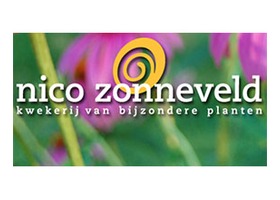 荷兰 Nico Zonneveld 苗圃 logo，粉紫花朵配螺旋图标与 nico zonneveld 字样